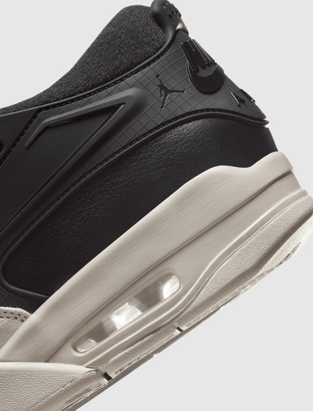 AIR JORDAN 4 REMIX "BLACK/LIGHT BONE"