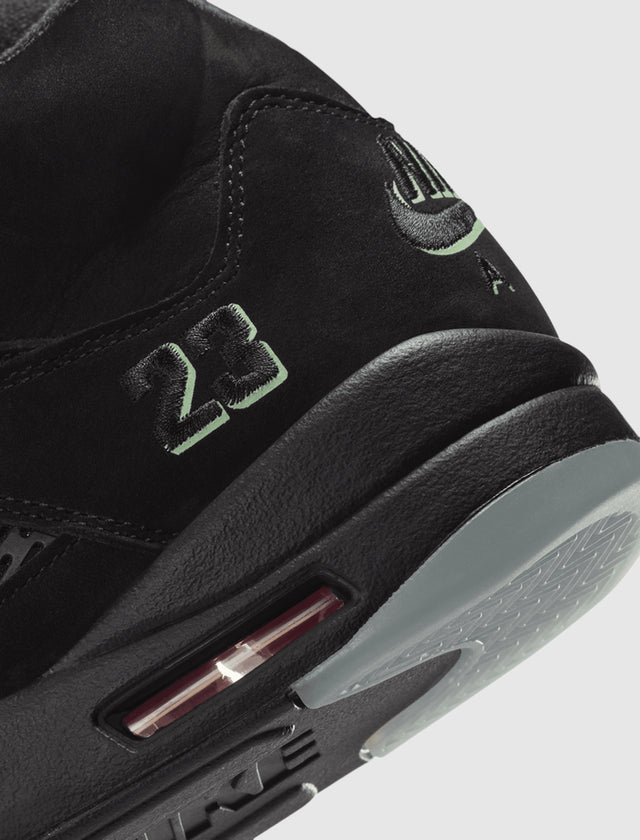 AIR JORDAN 5 RETRO