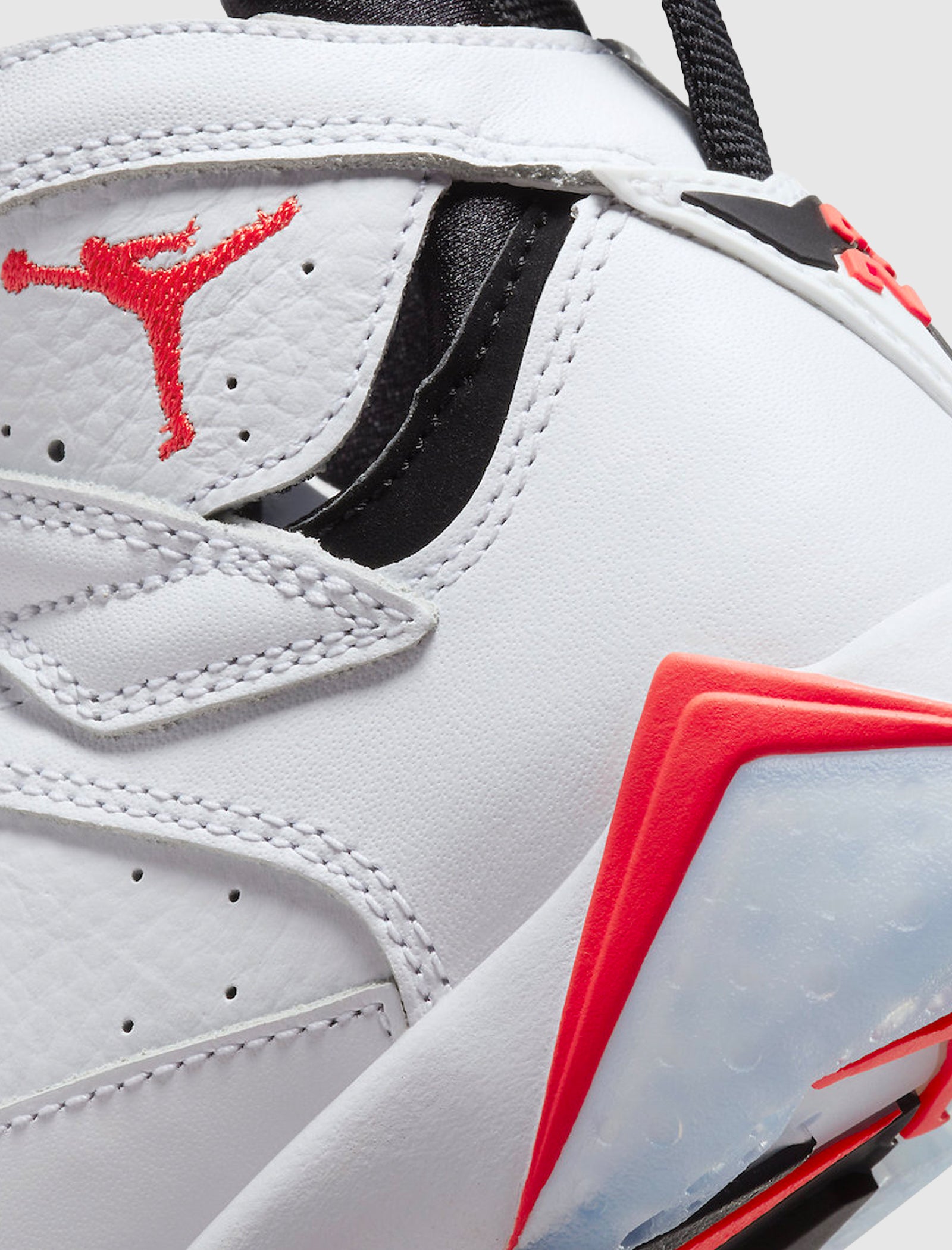 Jordan hotsell white infrared