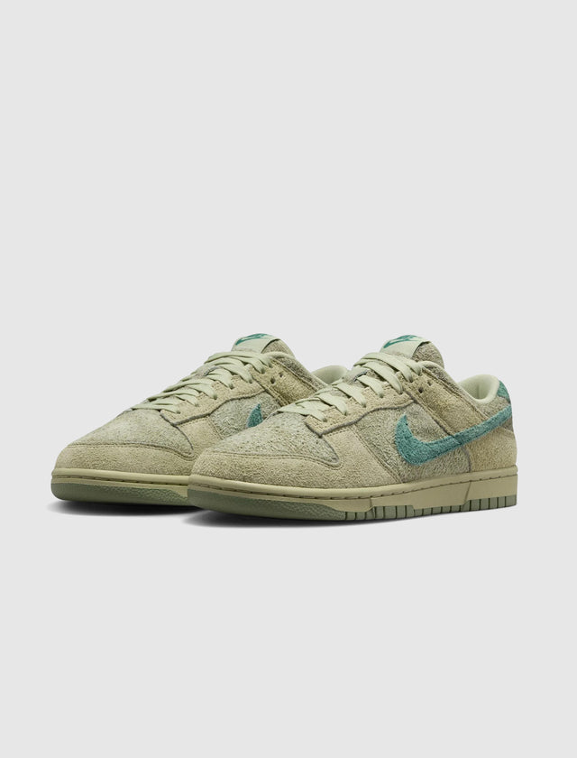 WOMEN'S DUNK LOW "OLIVE AURA/ BICOASTAL / OIL GREEN"