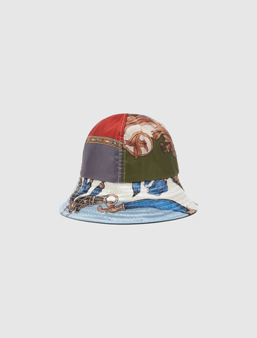 BUCKET HAT