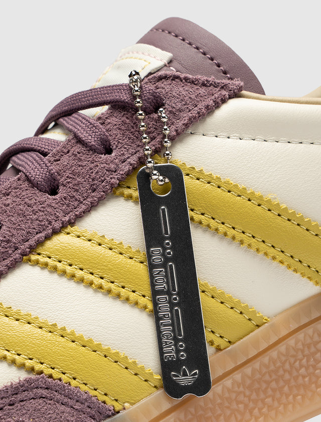 DO NOT DUPLICATE HANDBALL "YELLOW/PURPLE"