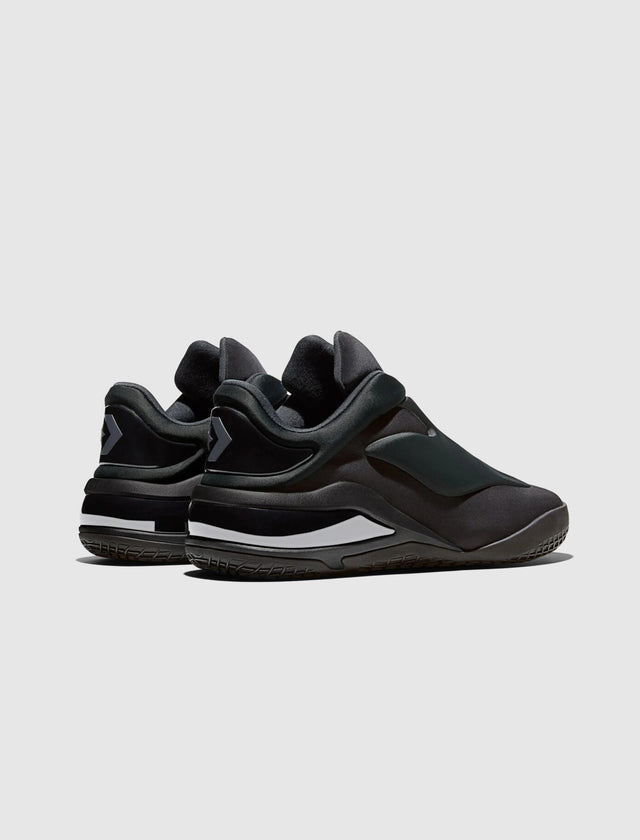 SHAI 001 "CHARM BLACK"