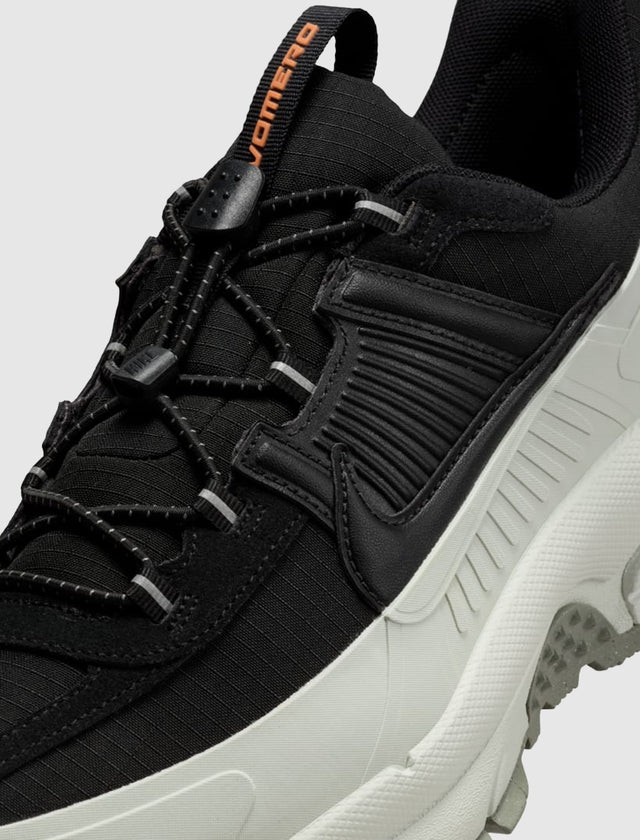 ZOOM VOMERO ROAM "BLACK/ LIGHT SILVER"